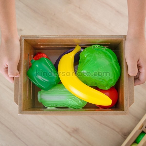 Tienda de compras en madera - Incluye frutas, vegetales, huevos y panes